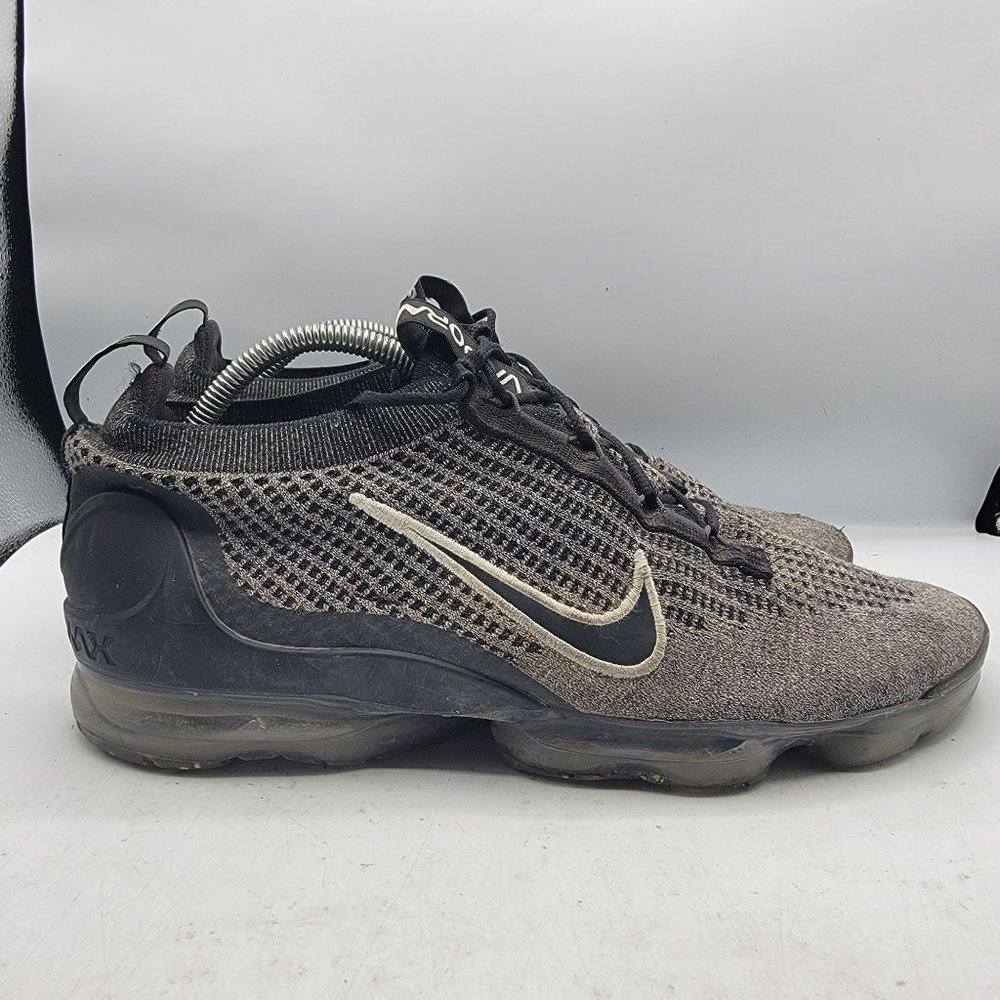 Nike Air Vapormax 2021 FK Flyknit Mens 12 Black White Anthracite Oreo DC9394-001 - Picture 7 of 15